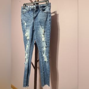 SIZE 9 Curvy  High Rise SkinnyAnkle jeans